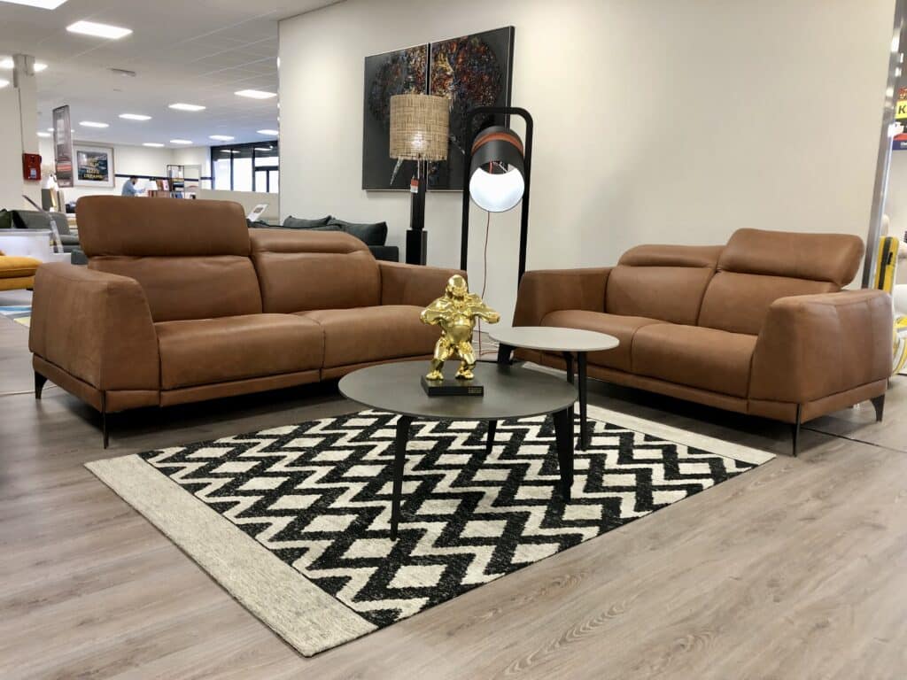 MODÈLE 232E – CANAPÉ 2 PLACES